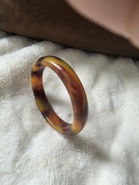 Chunky Yummy Vintage Bakelite Caramel & Wine Swirl Marble Bangle Bracelet